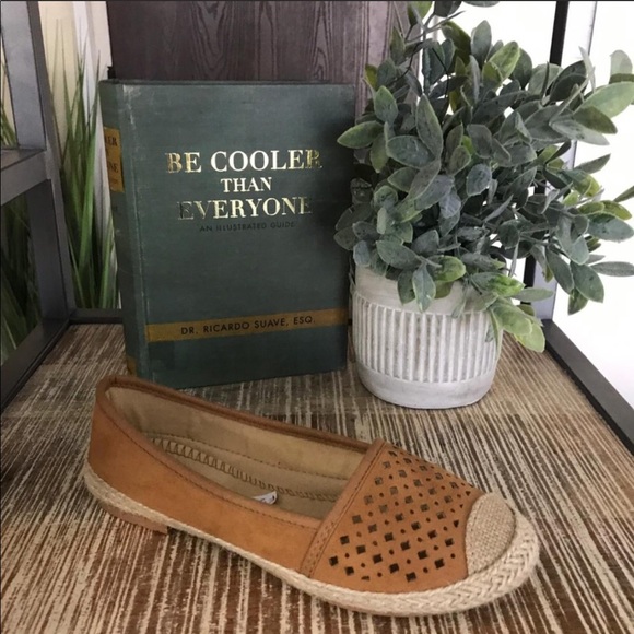 Espadrille Flats - Picture 2 of 7